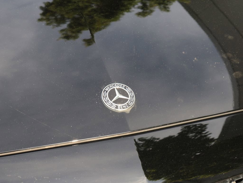 Used 2019 Mercedes-Benz C 300 4MATIC Coupe image 2