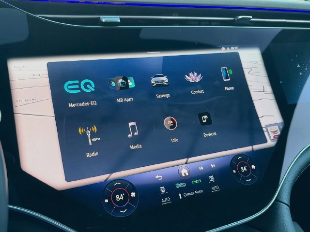 Certified 2024 Mercedes-Benz EQS 580 4MATIC Sedan image 14