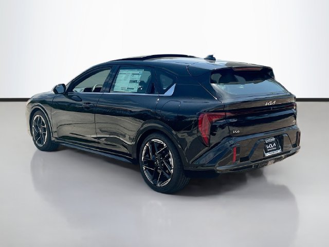 New 2026 Kia K4 GT-Line w/ GT-Line Premium Package FWD image 5