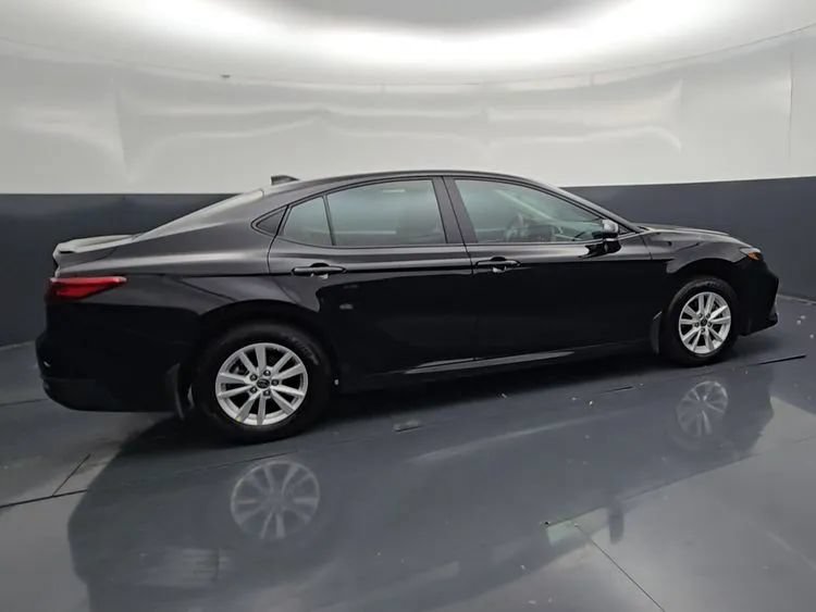 Used 2026 Toyota Camry LE w/ Convenience Package AWD/4WD image 8