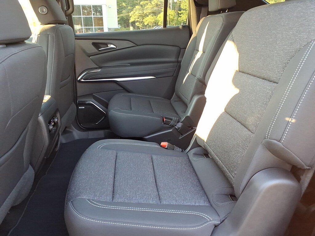 New 2026 Chevrolet Traverse LT w/ Enhanced Driving Package AWD/4WD image 14