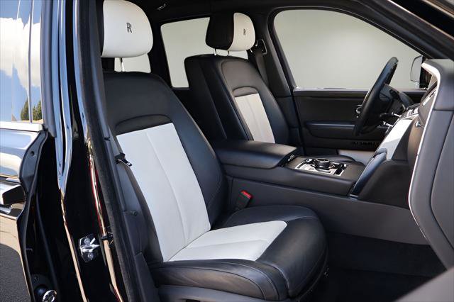 Certified 2022 Rolls-Royce Cullinan image 21