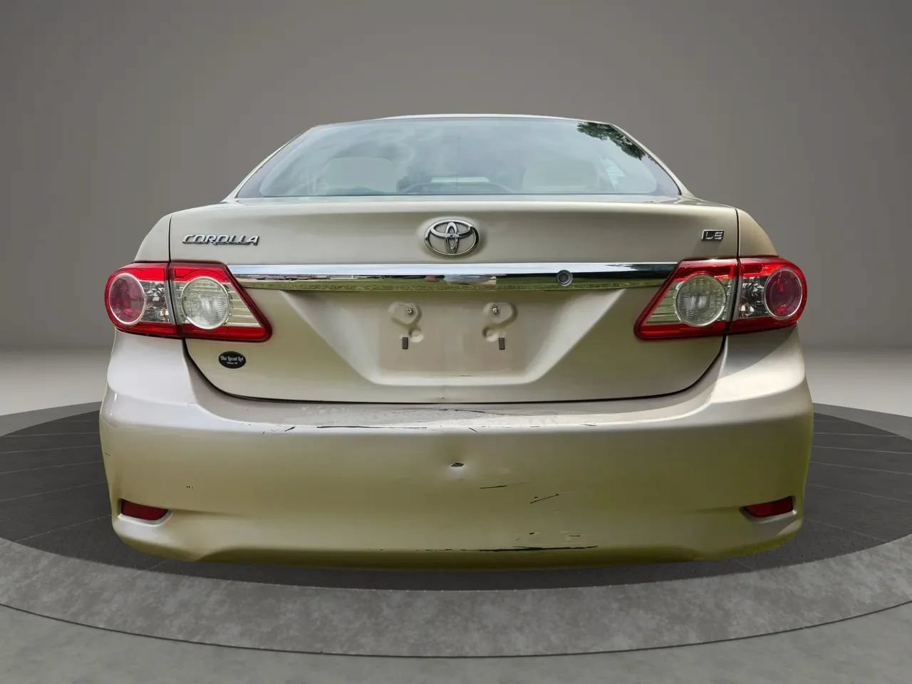 Used 2012 Toyota Corolla LE FWD image 4