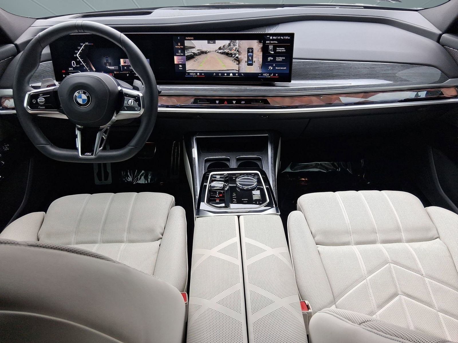 Certified 2024 BMW 760i xDrive w/ Premium Package 2 image 16