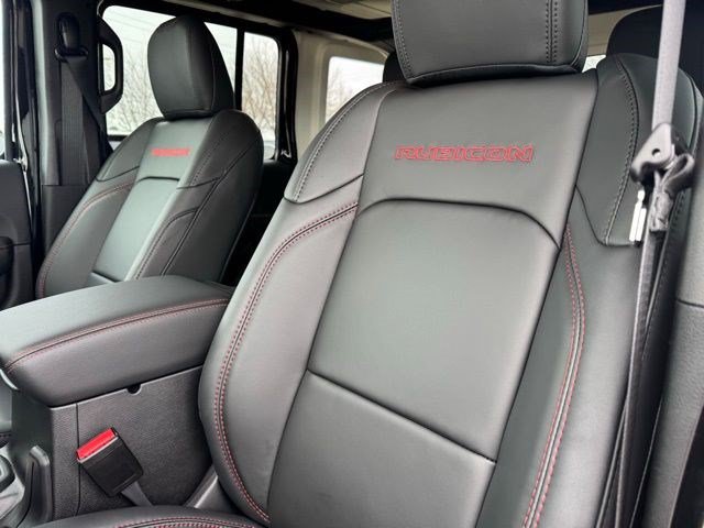 New 2026 Jeep Wrangler Unlimited Rubicon AWD/4WD image 28