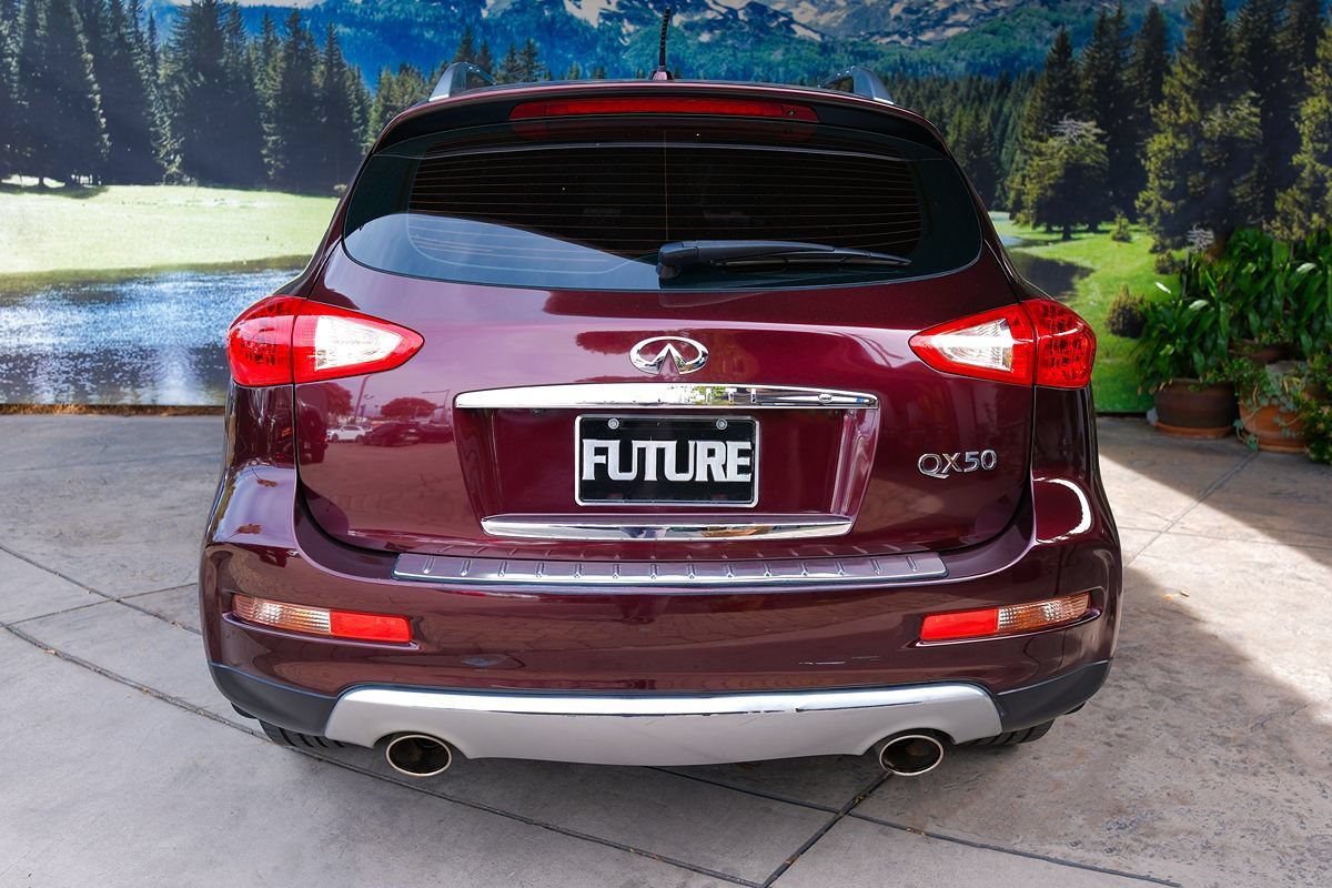 Used 2016 INFINITI QX50 2WD w/ Premium Package image 5