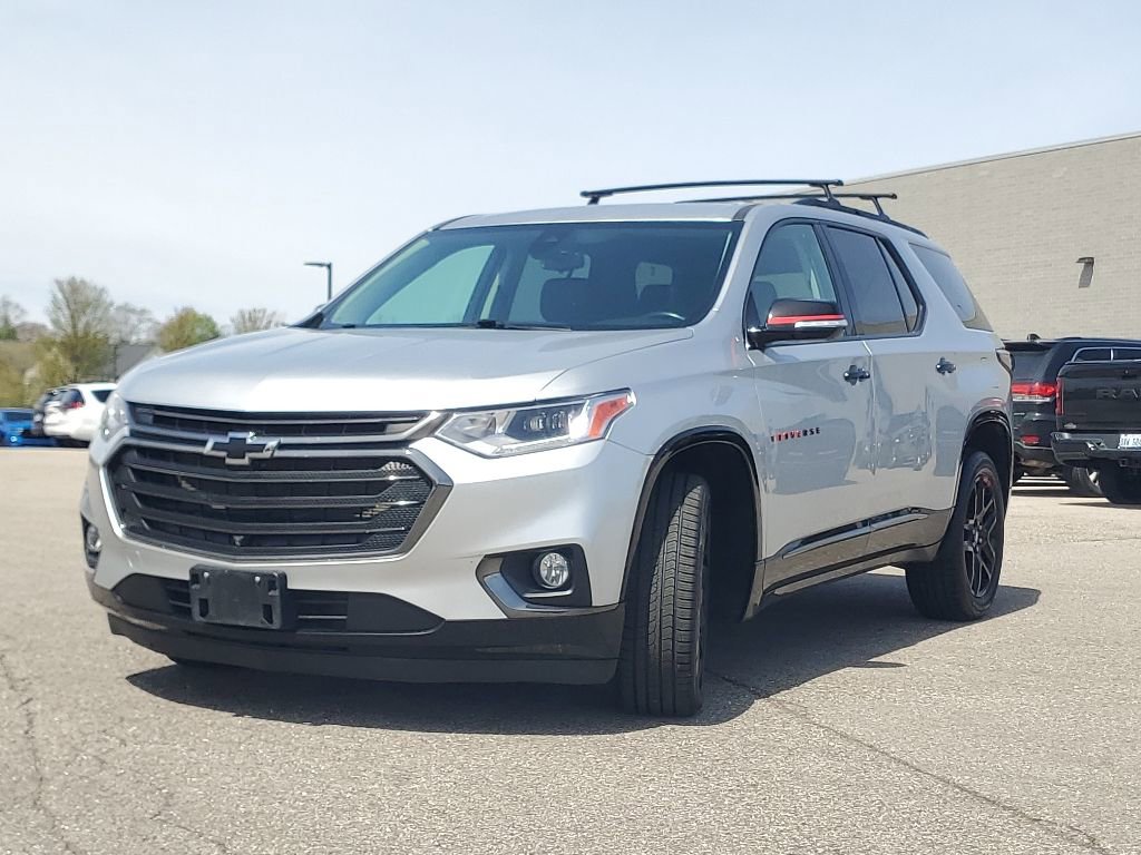 Used 2020 Chevrolet Traverse Premier w/ Redline Edition AWD/4WD image 4
