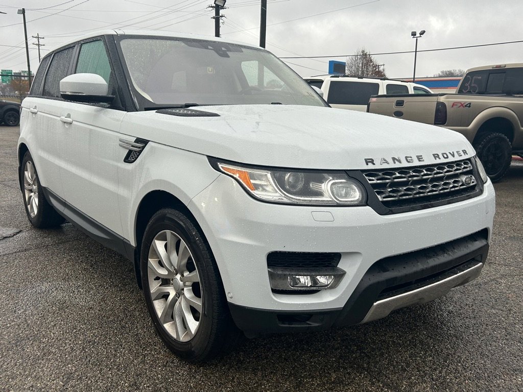 Used 2017 Land Rover Range Rover Sport HSE image 2