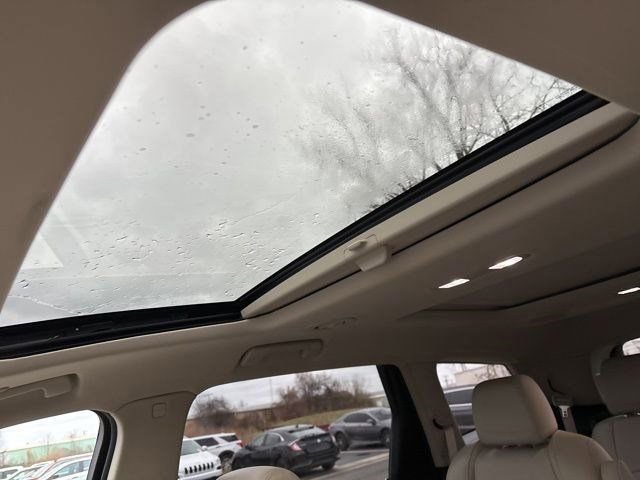 Used 2019 Buick Enclave Premium image 29