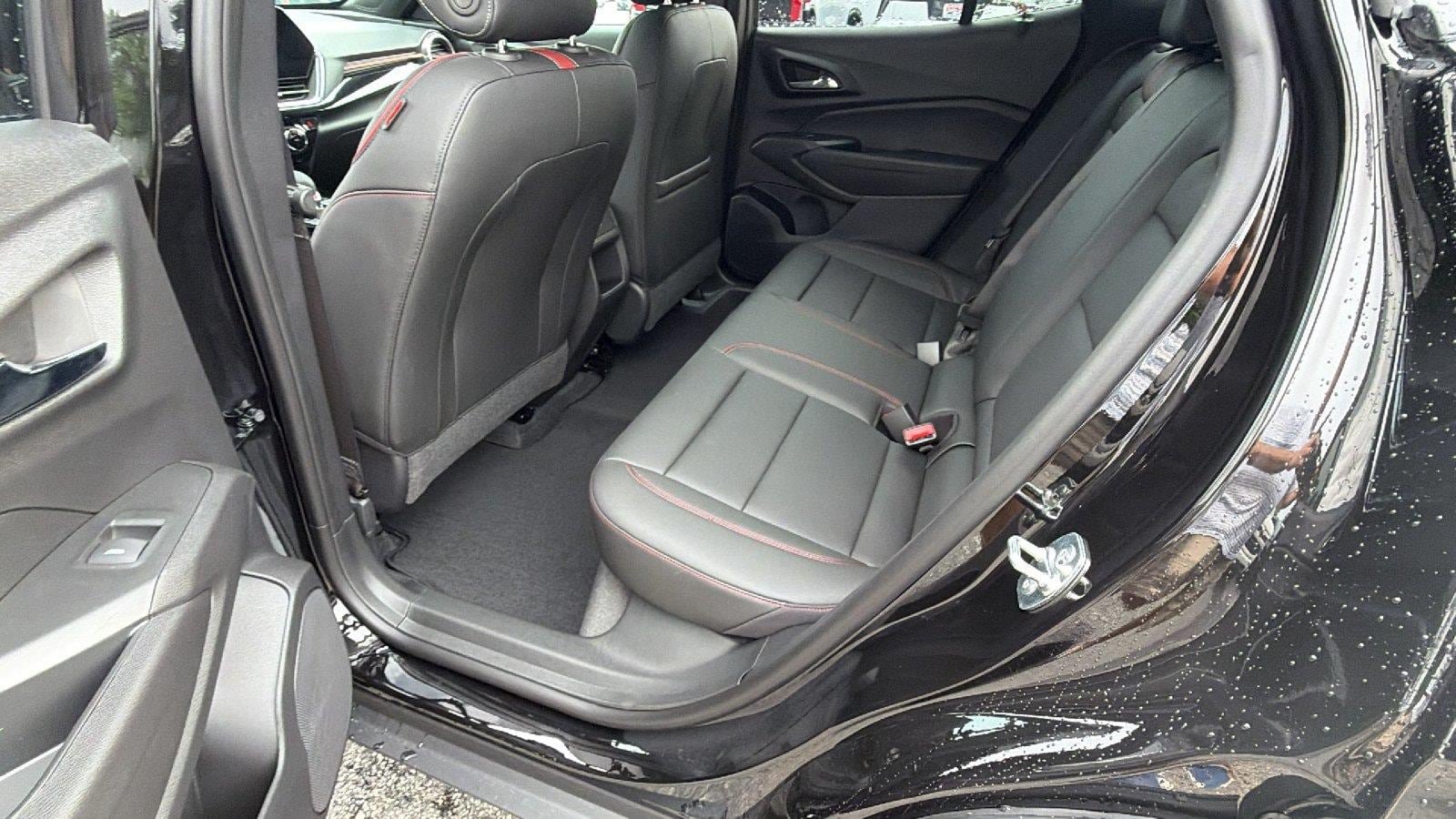 New 2026 Chevrolet Trax RS w/ Driver Confidence Package FWD image 18