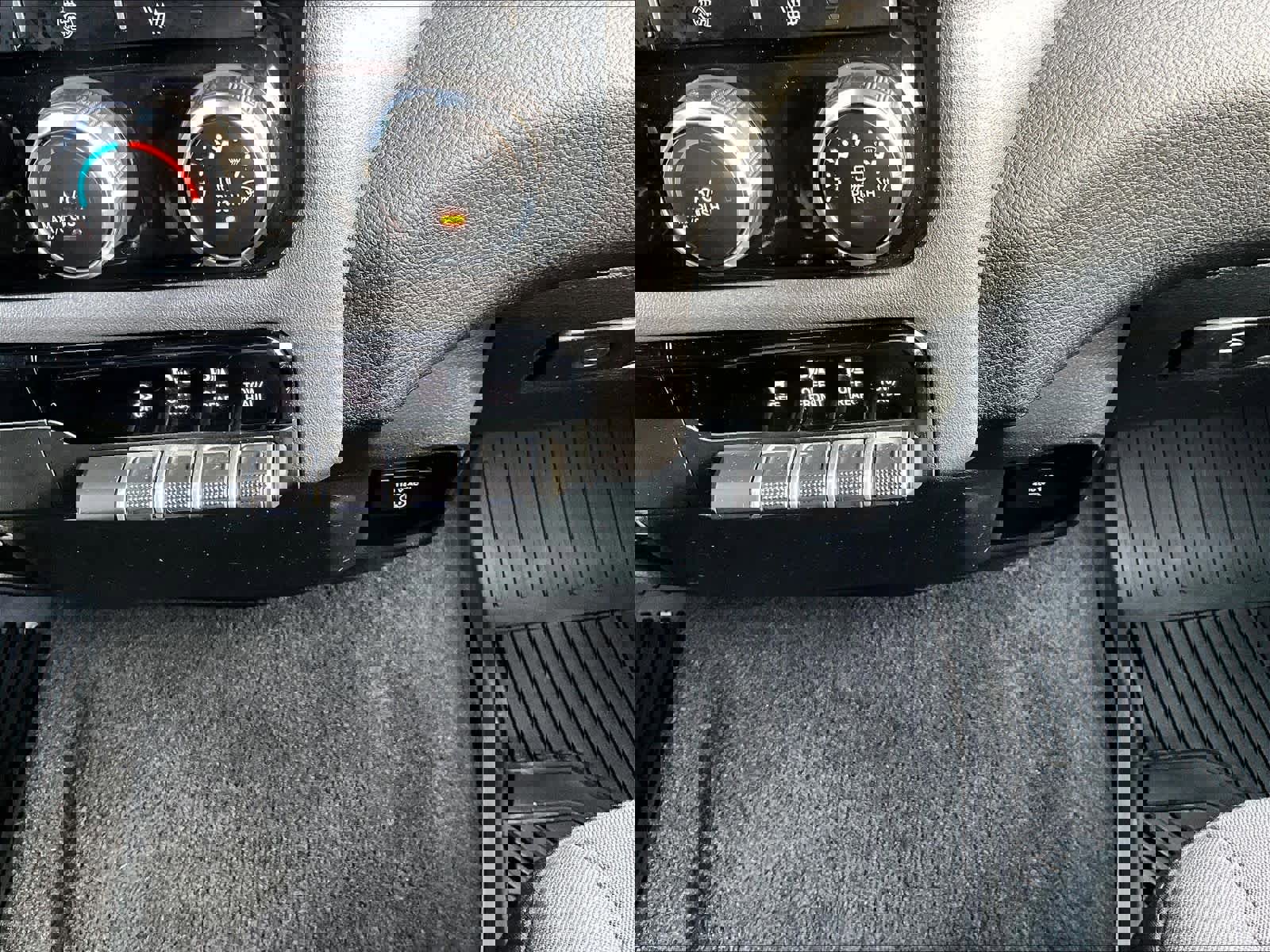 Used 2025 RAM 1500 Big Horn image 26