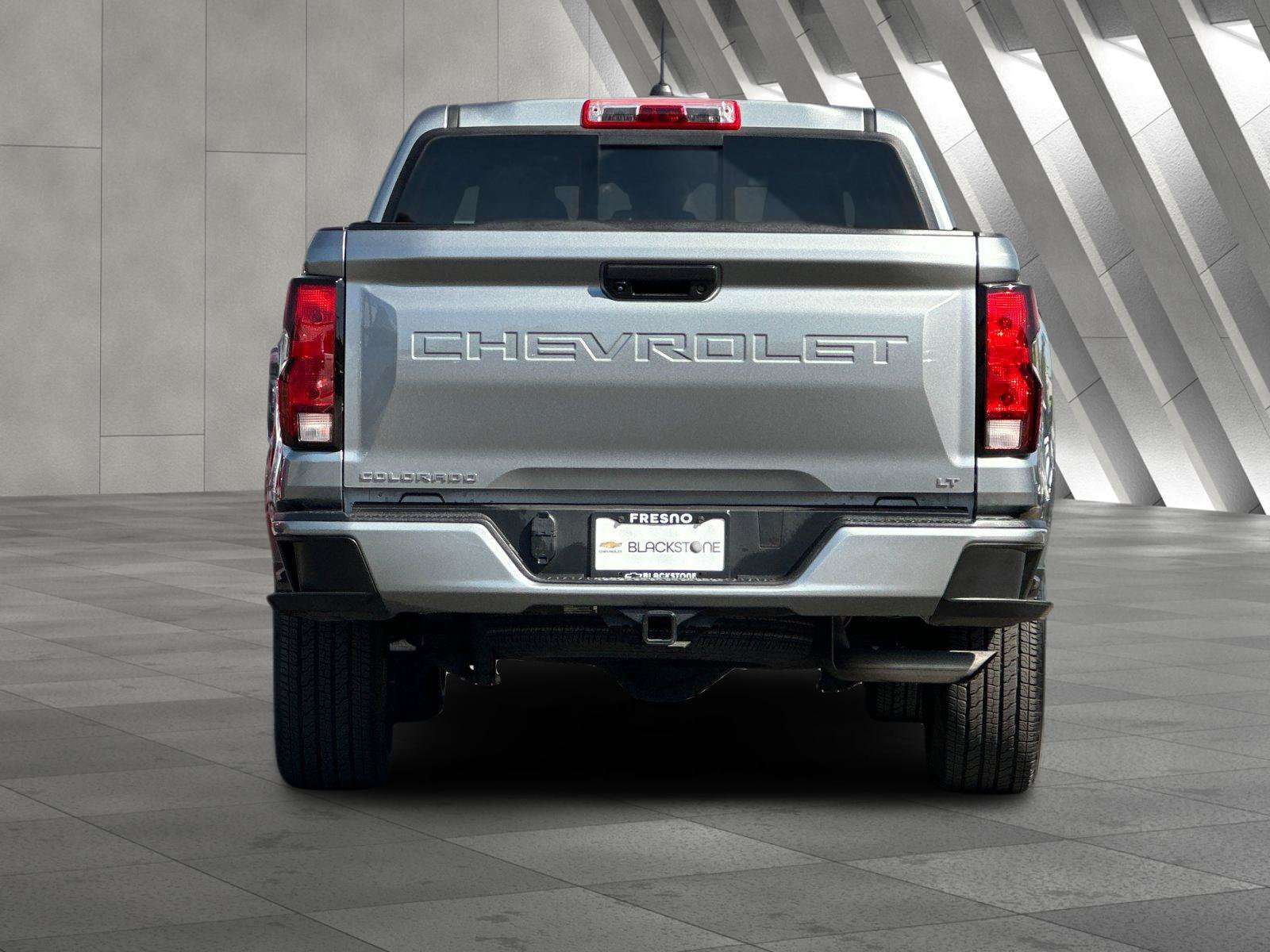 Used 2024 Chevrolet Colorado LT w/ LT Convenience Package RWD image 5