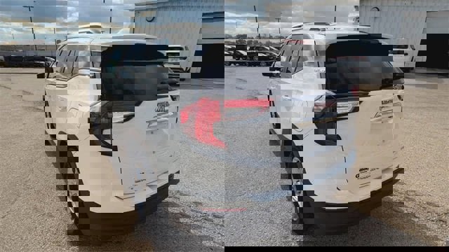 Used 2023 GMC Terrain SLE w/ Driver Convenience Package image 38