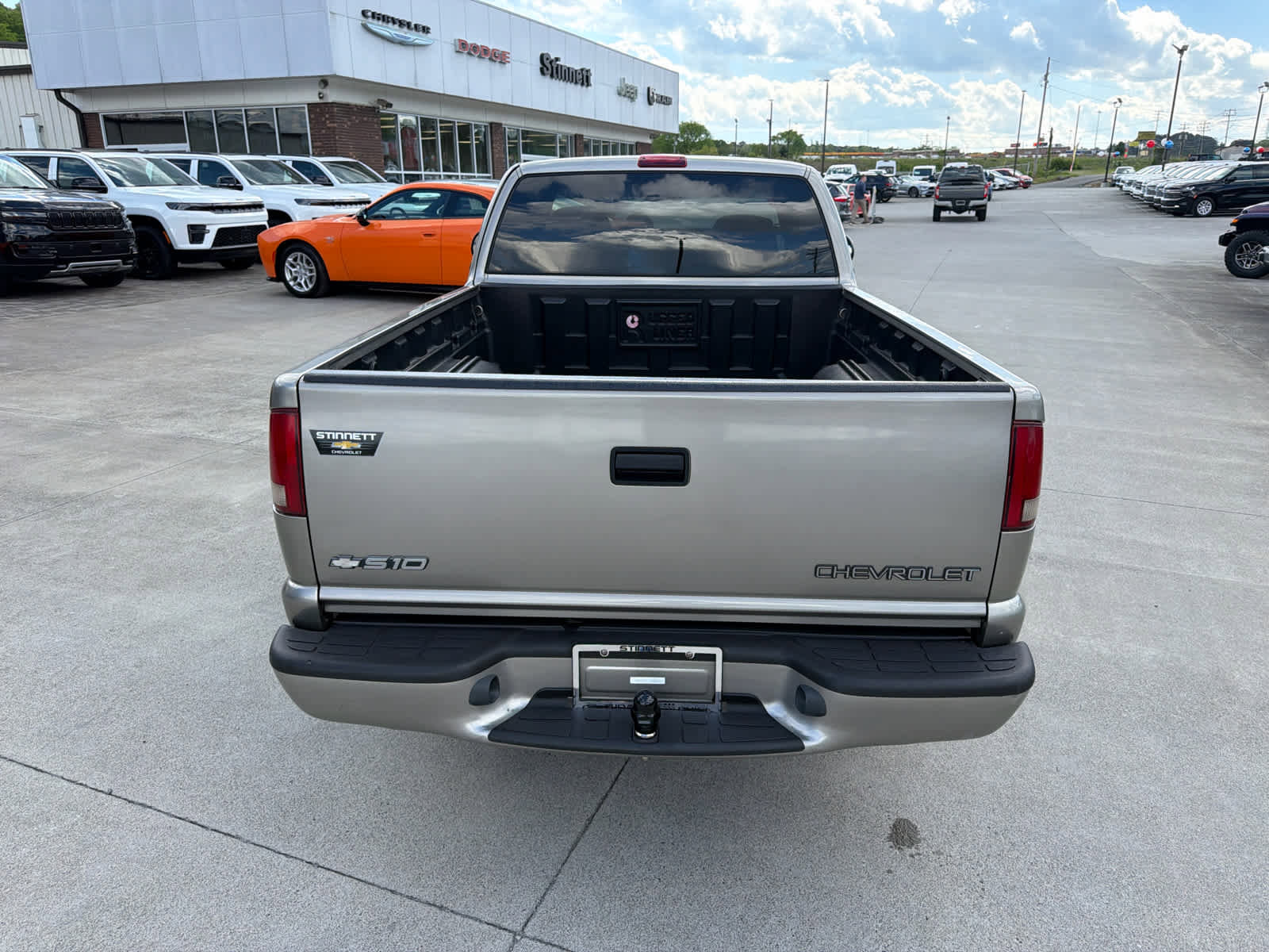 Used 2003 Chevrolet S10 Pickup LS RWD image 8
