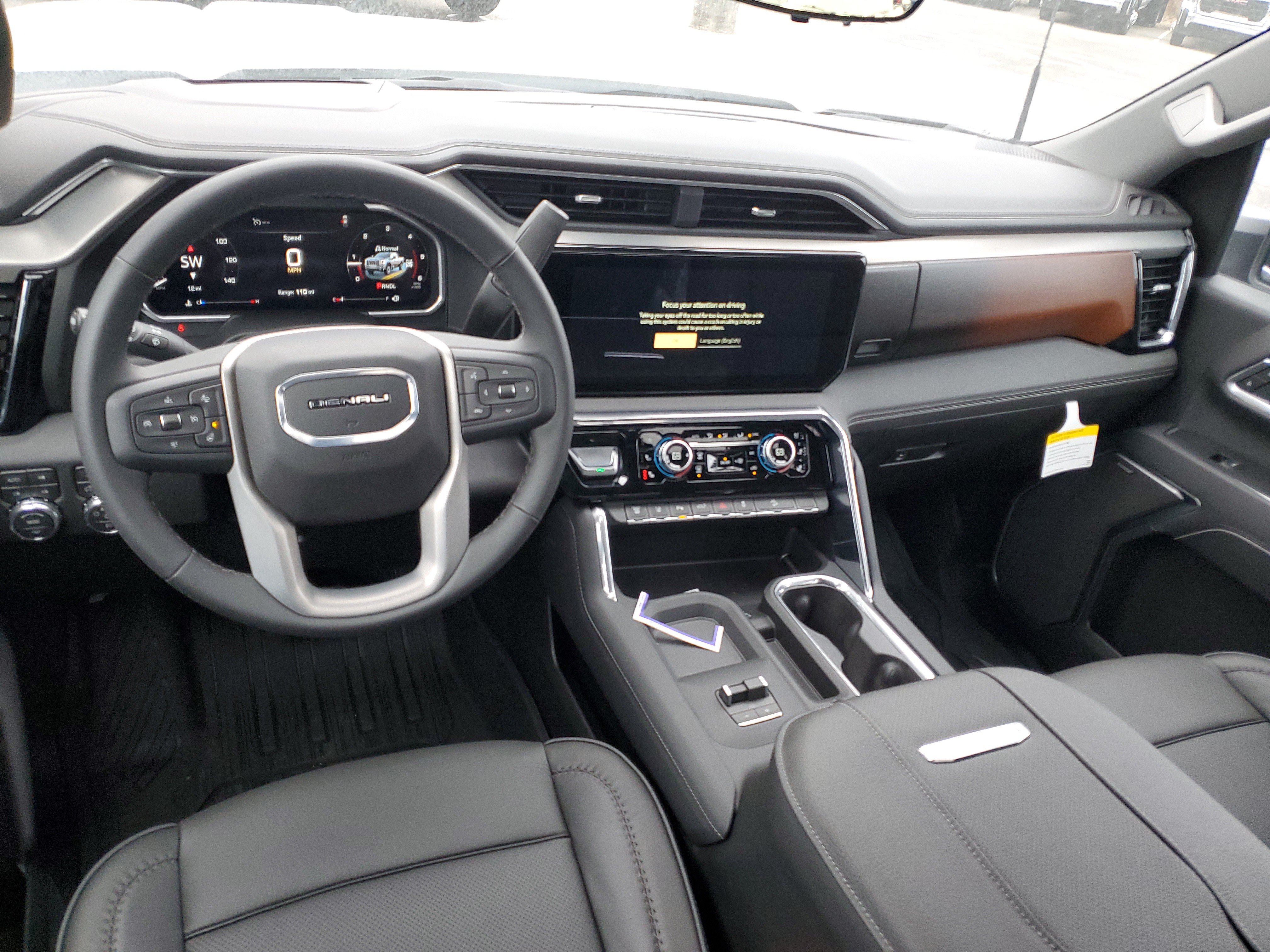 New 2026 GMC Sierra 2500 Denali w/ Denali Reserve Package AWD/4WD image 12