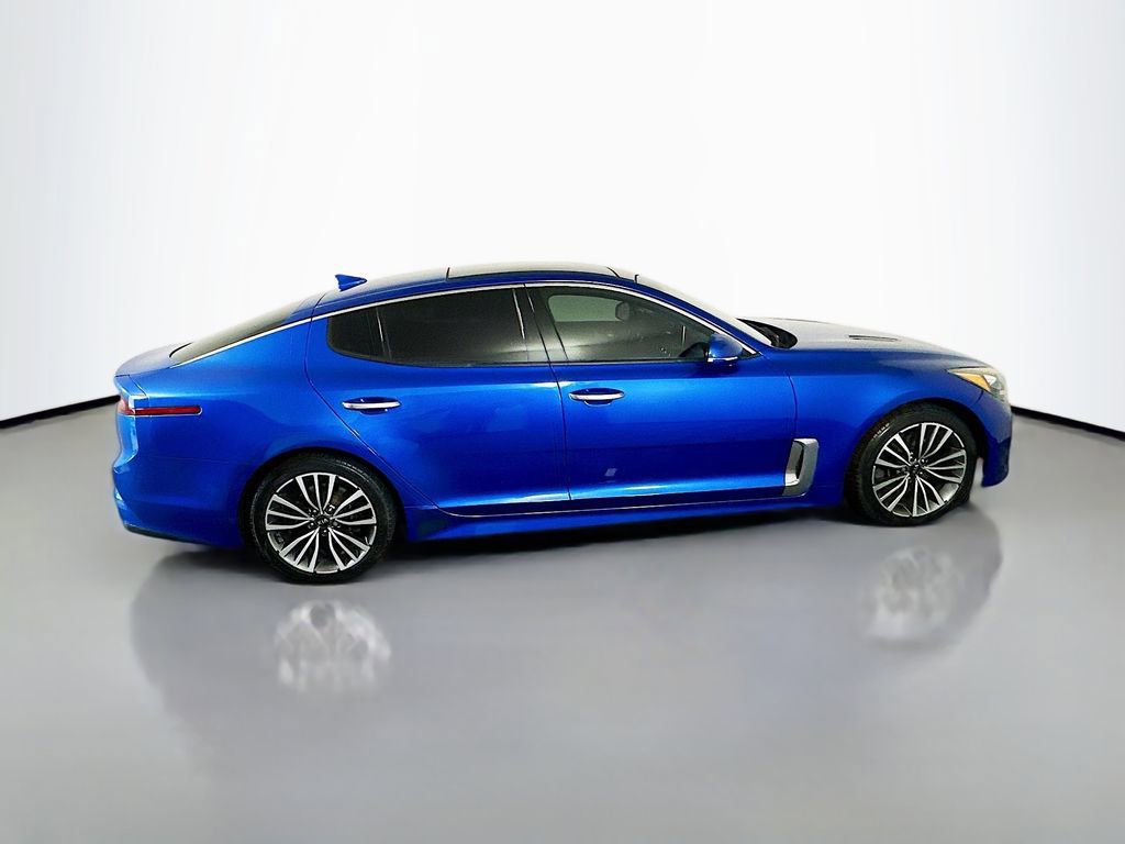 Used 2018 Kia Stinger Premium image 8