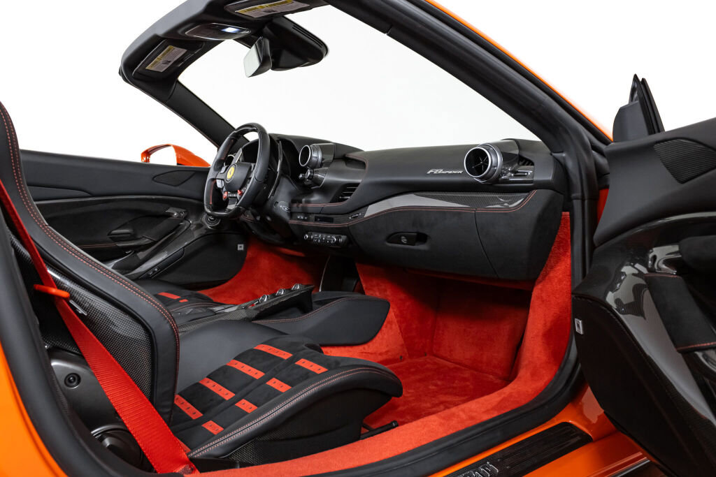 Certified 2021 Ferrari F8 Tributo RWD image 43