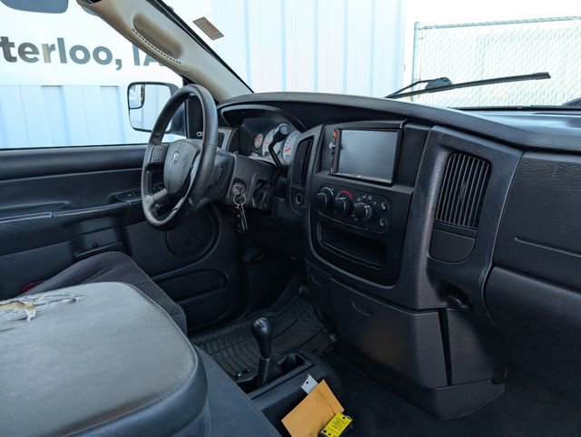 Used 2004 Dodge Ram 2500 Truck SLT w/ Off-Road Group image 28