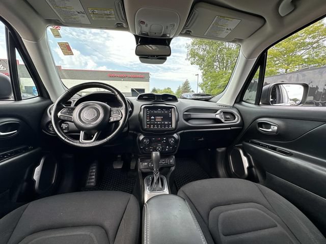 Used 2022 Jeep Renegade Latitude w/ Convenience Group AWD/4WD image 13