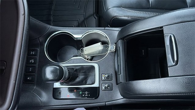 Used 2016 Toyota Highlander XLE image 15