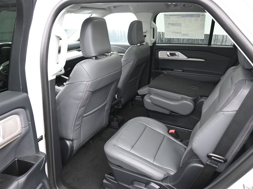 New 2026 Ford Explorer Active image 23