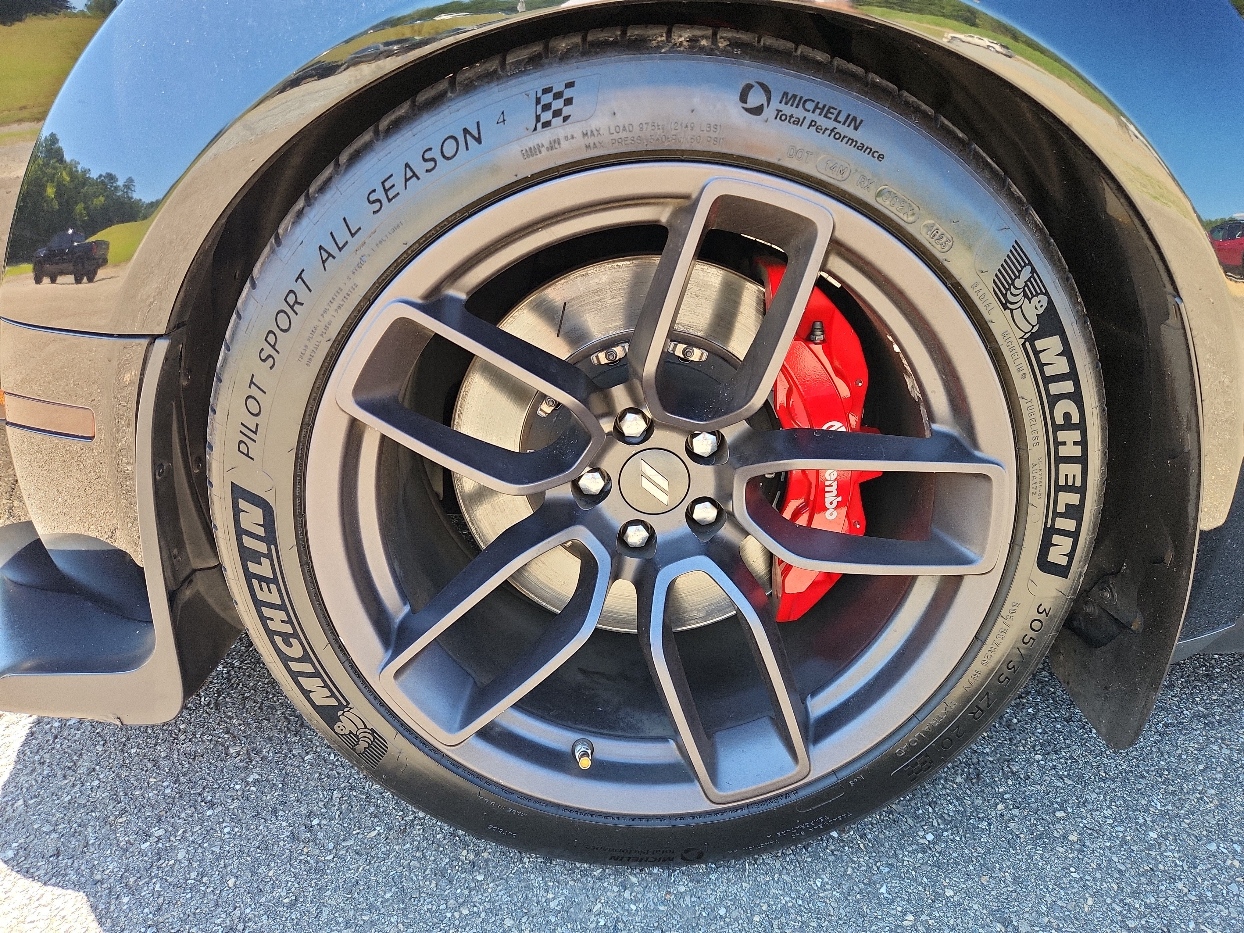 Used 2019 Dodge Challenger R/T Scat Pack w/ Widebody Package RWD image 36