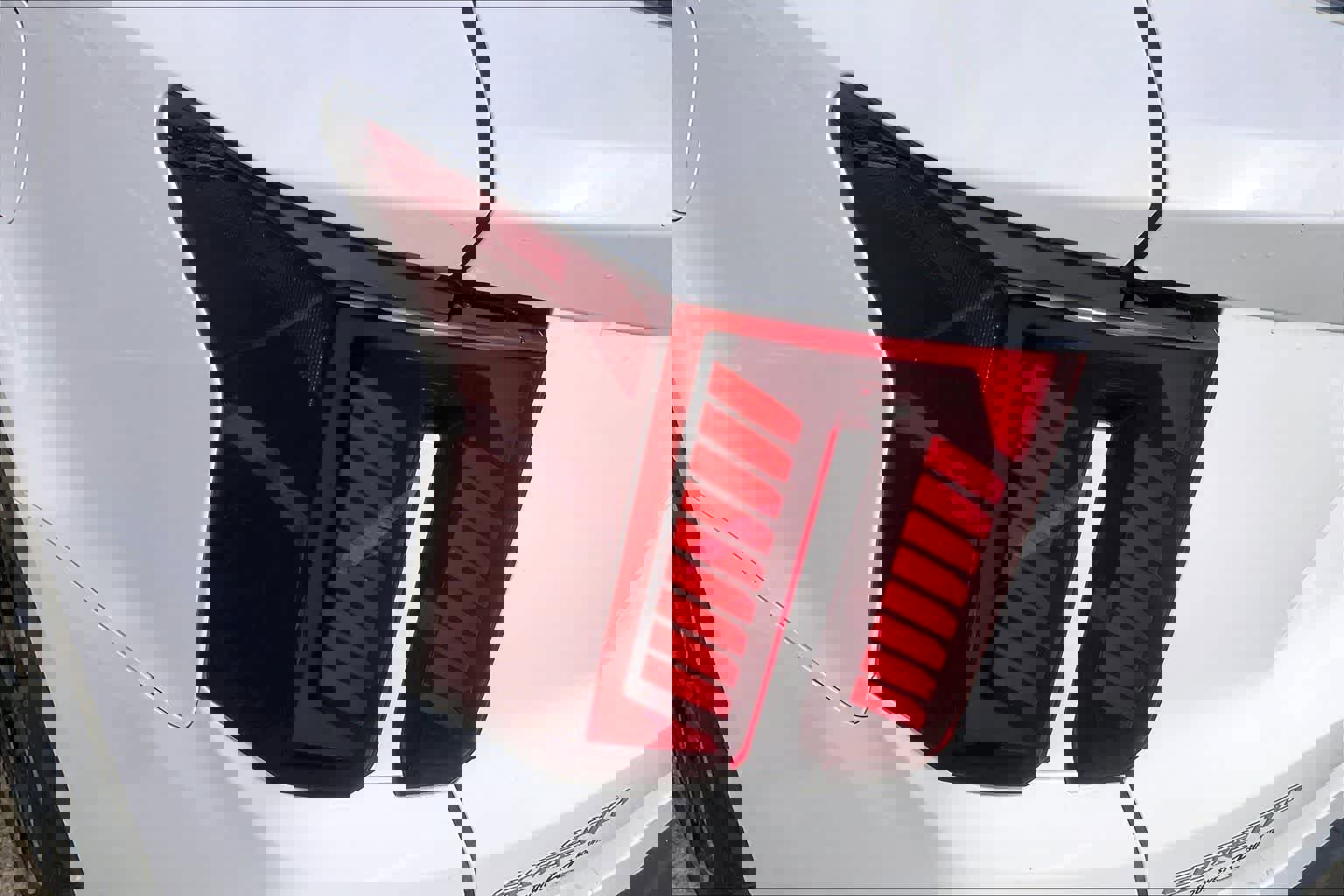 Certified 2024 Kia Sorento SX image 30