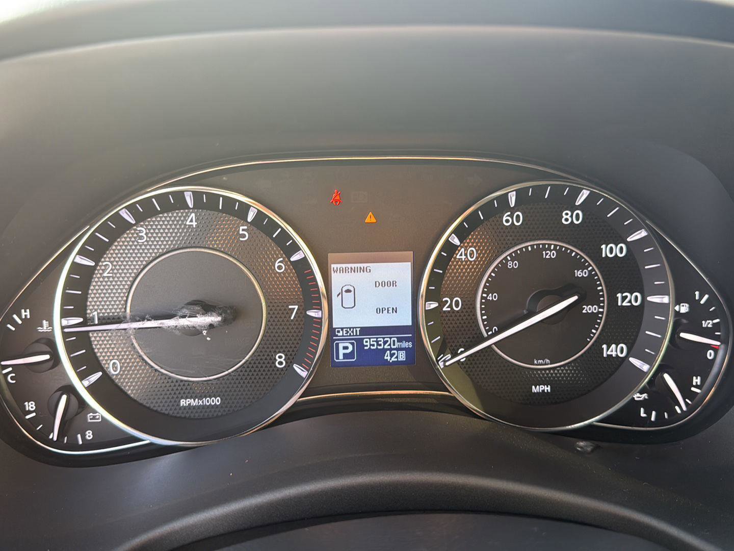 Used 2020 Nissan Armada SL w/ Premium Package image 25