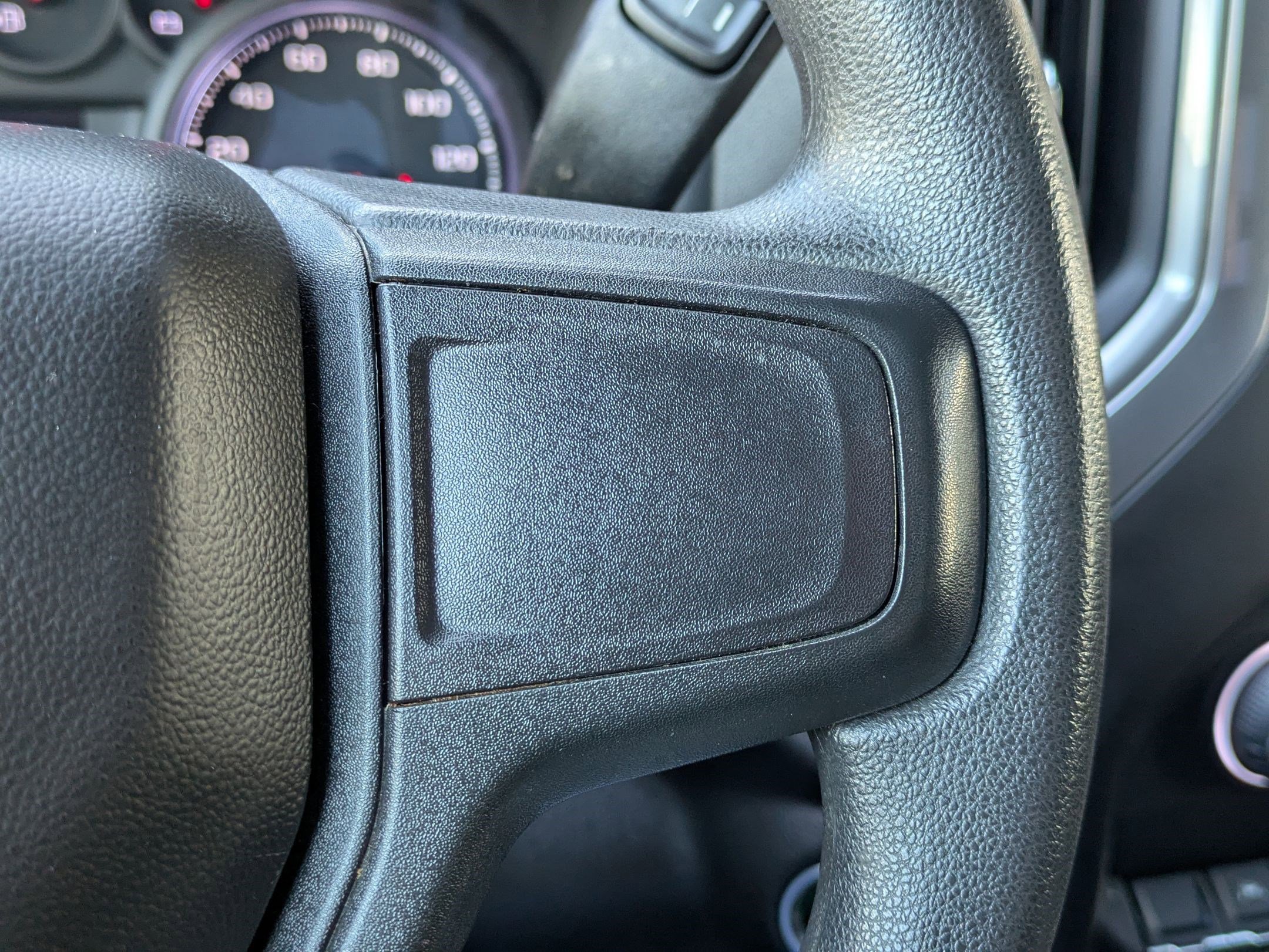 Used 2022 Chevrolet Silverado 1500 Custom RWD image 14