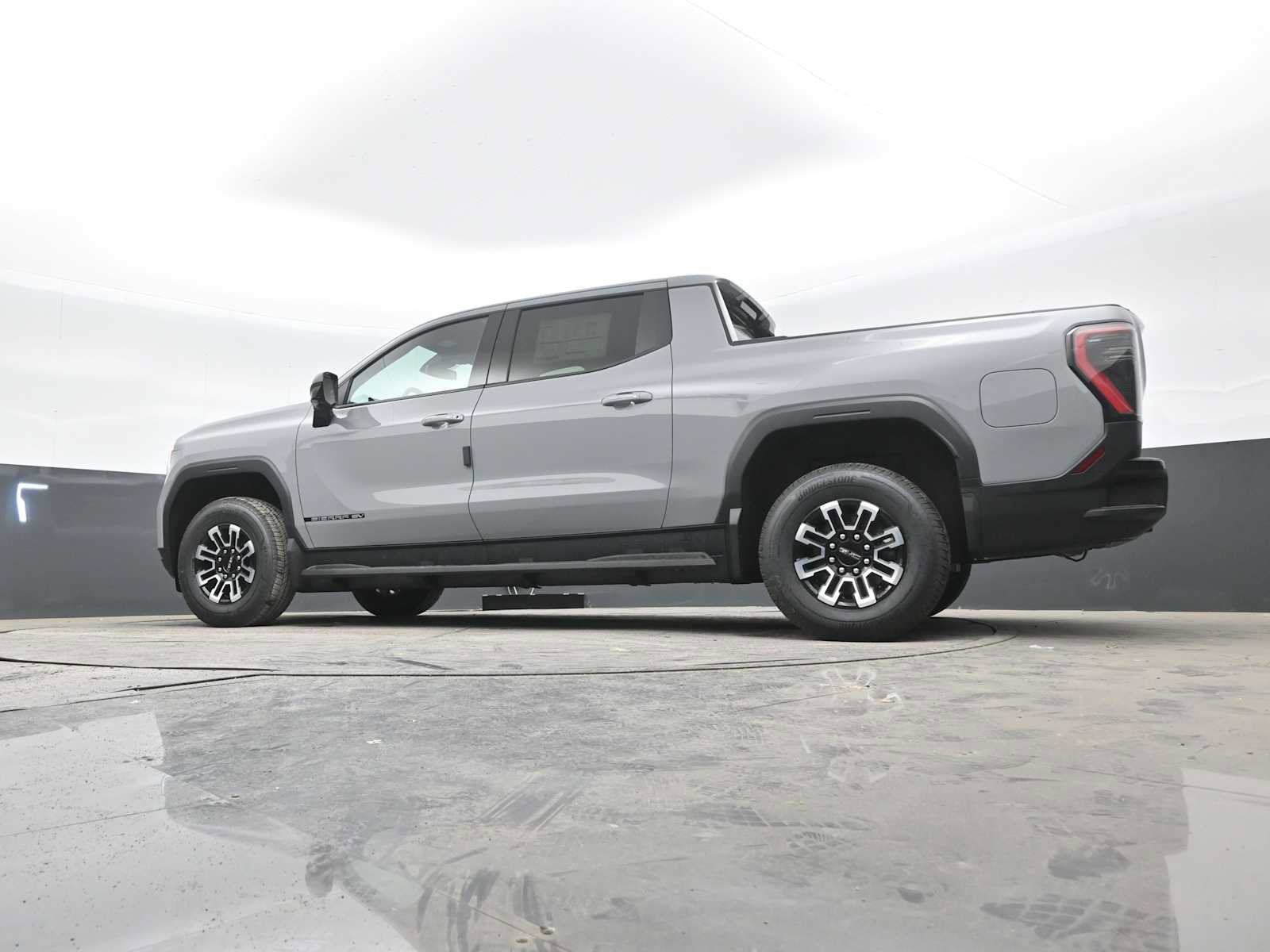 New 2026 GMC Sierra EV Elevation image 34