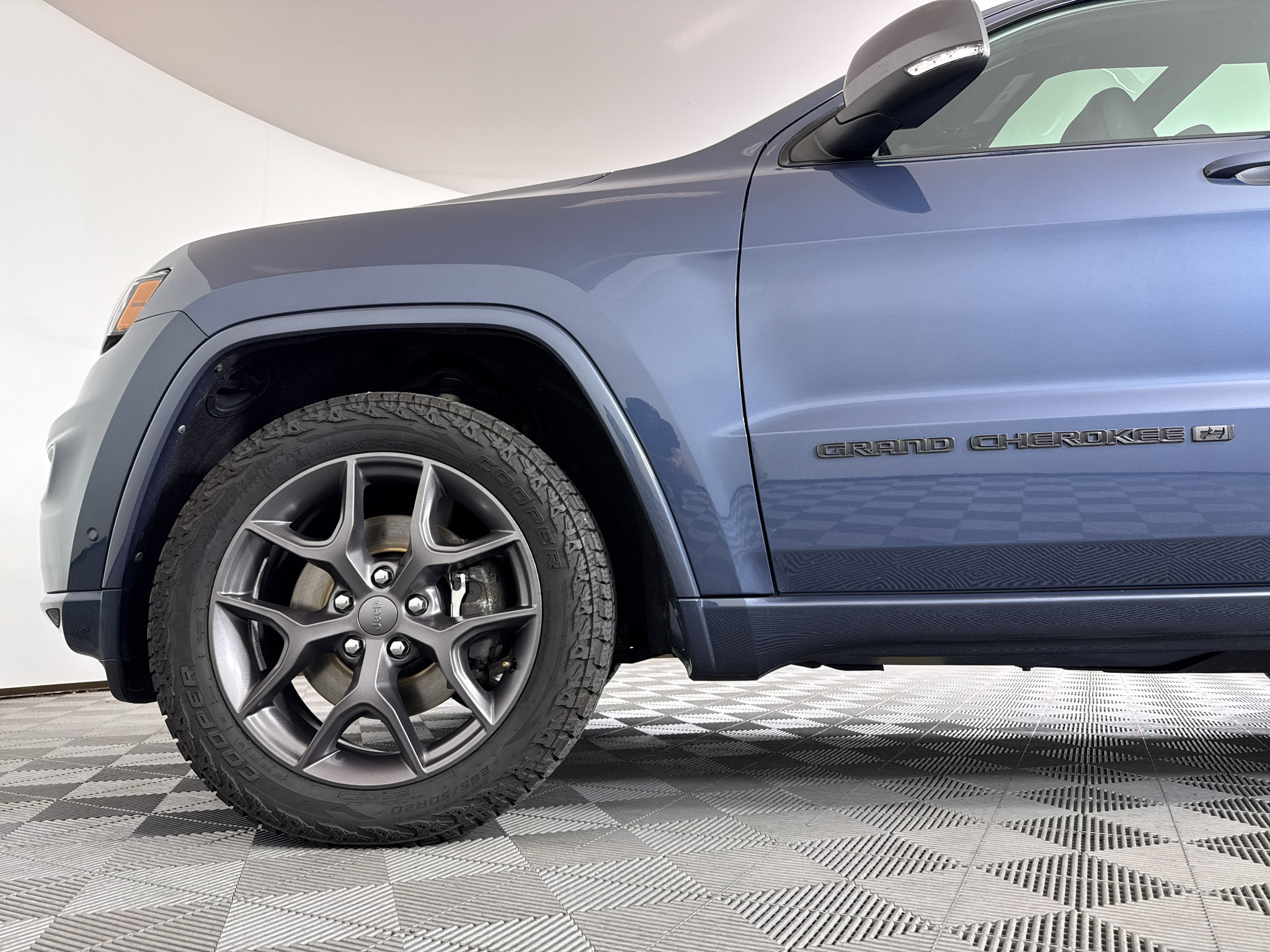 Used 2021 Jeep Grand Cherokee Limited w/ Quick Order Package 28K 80th AWD/4WD image 21