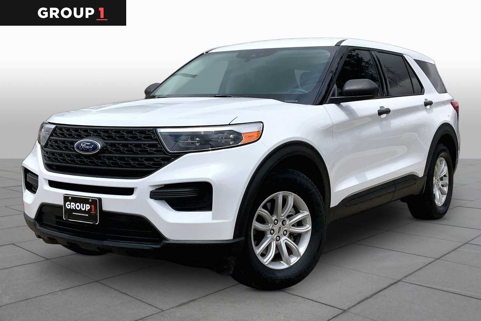 Used 2021 Ford Explorer 4WD w/ Class III Trailer Tow Package image 1