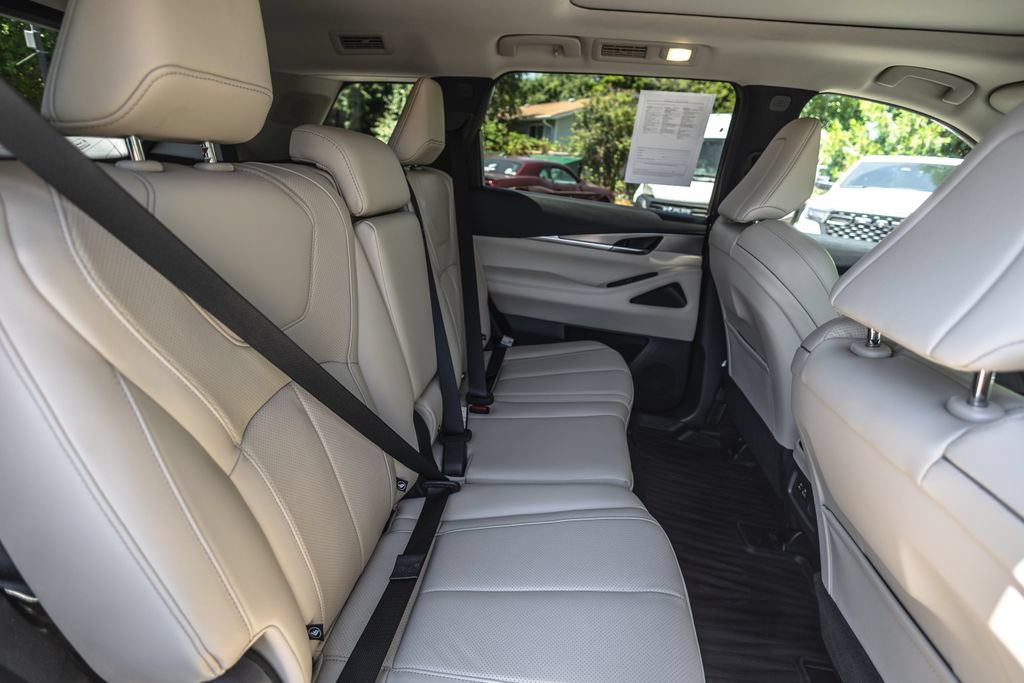 Used 2024 INFINITI QX60 Luxe AWD/4WD image 33