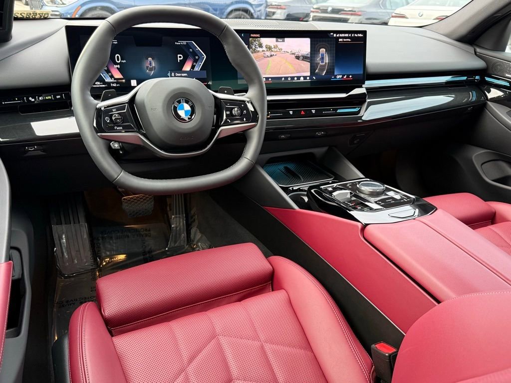 Used 2025 BMW 530i image 29