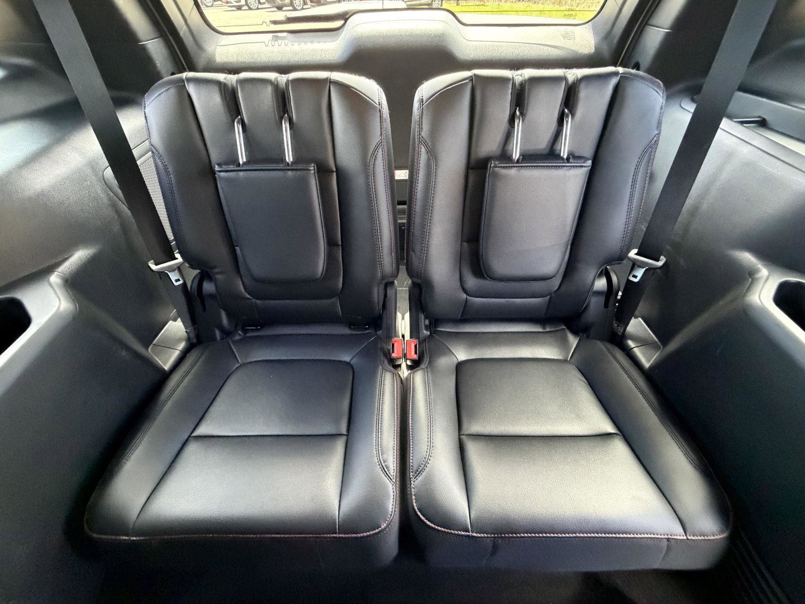 Used 2016 Ford Explorer Sport AWD/4WD image 18