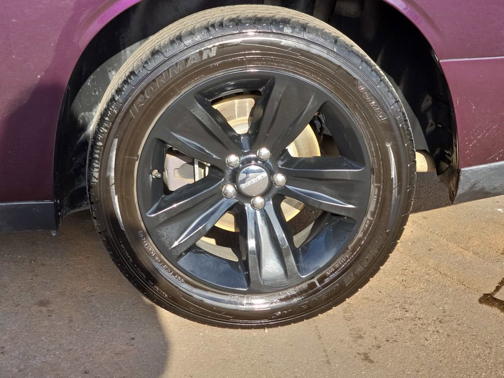 Used 2021 Dodge Challenger SXT w/ Cold Weather Group image 37