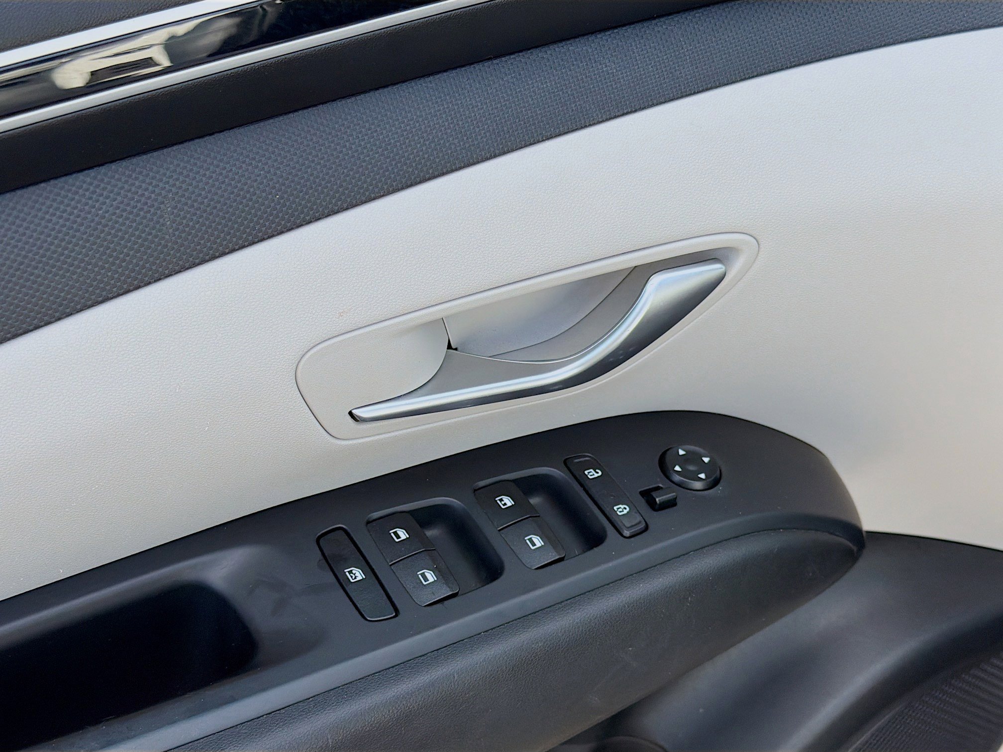 Used 2023 Hyundai Tucson SE image 21