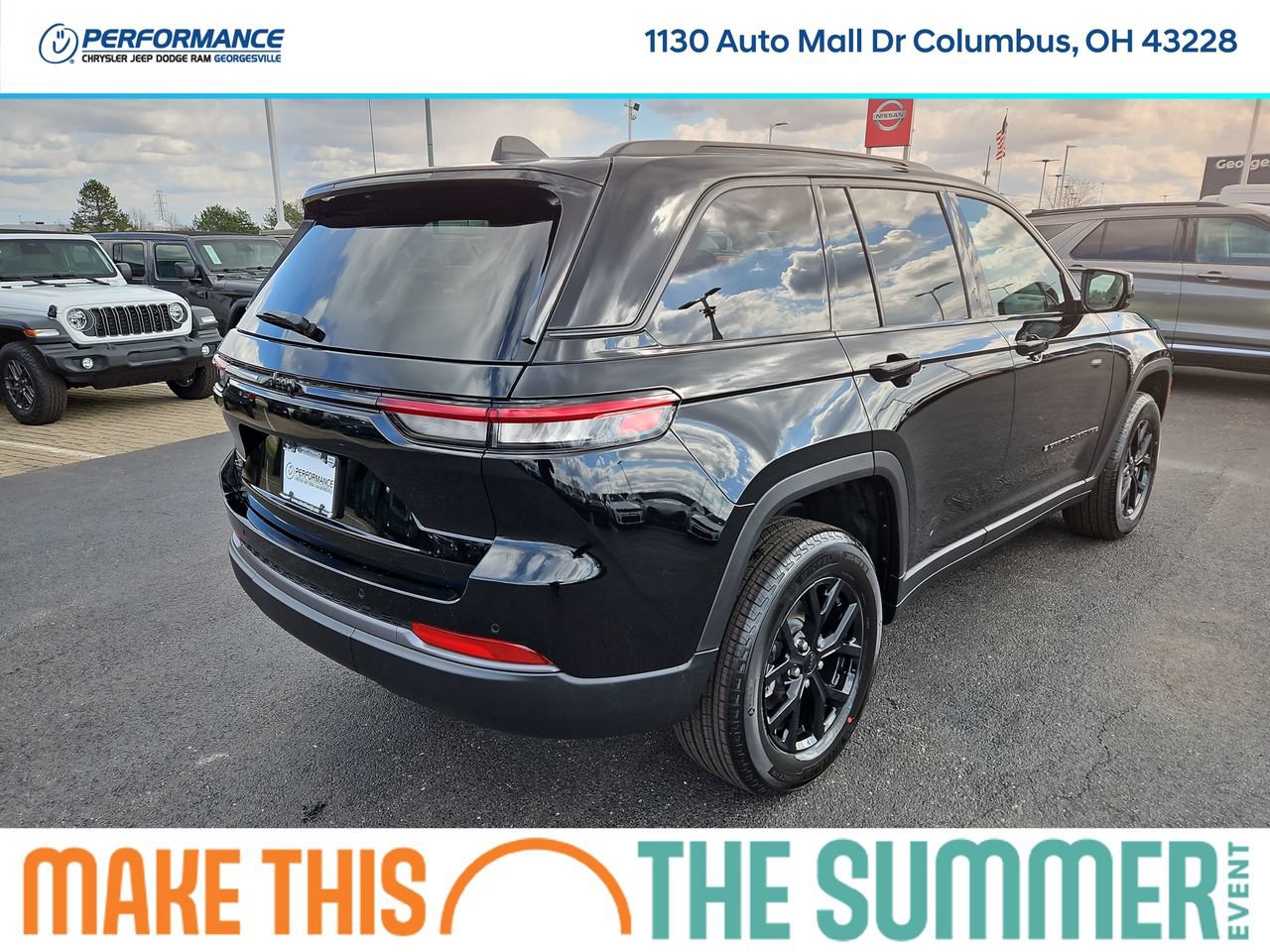 New 2026 Jeep Grand Cherokee Altitude AWD/4WD image 7