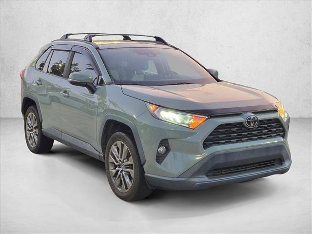 Used 2019 Toyota RAV4 XLE Premium w/ Cold Weather Package FWD image 3