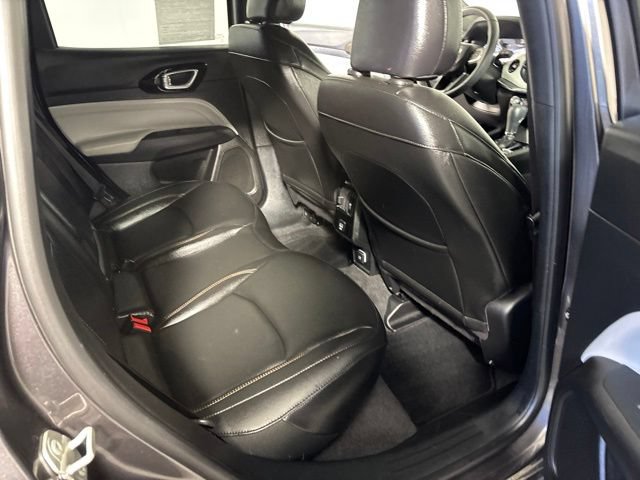 Used 2024 Jeep Compass Limited AWD/4WD image 27