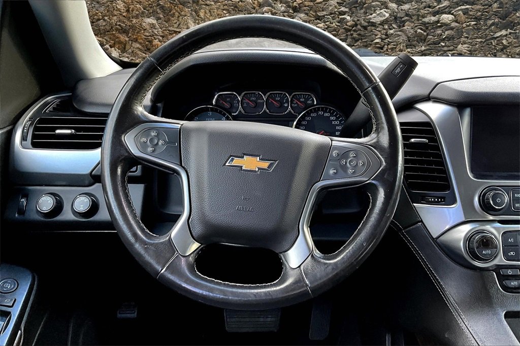 Used 2020 Chevrolet Suburban LS image 5