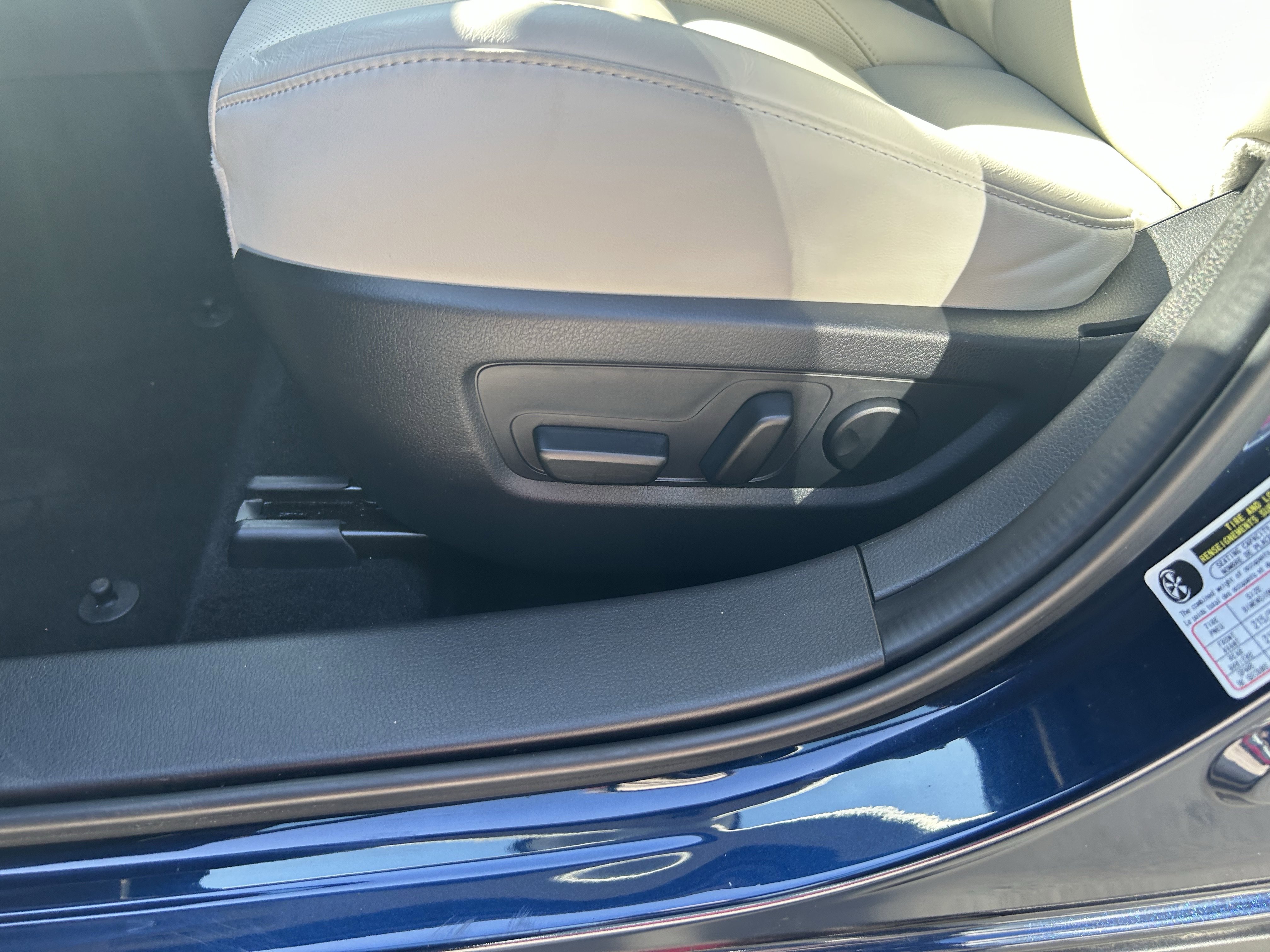 Certified 2025 MAZDA CX-30 2.5 Turbo w/ Premium Package image 22