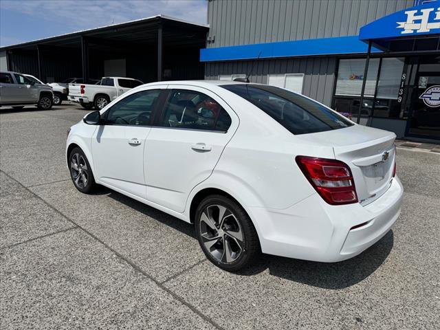 Used 2018 Chevrolet Sonic Premier image 3