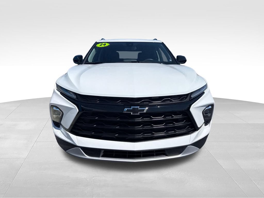 Used 2024 Chevrolet Blazer LT w/ Convenience Package FWD image 9