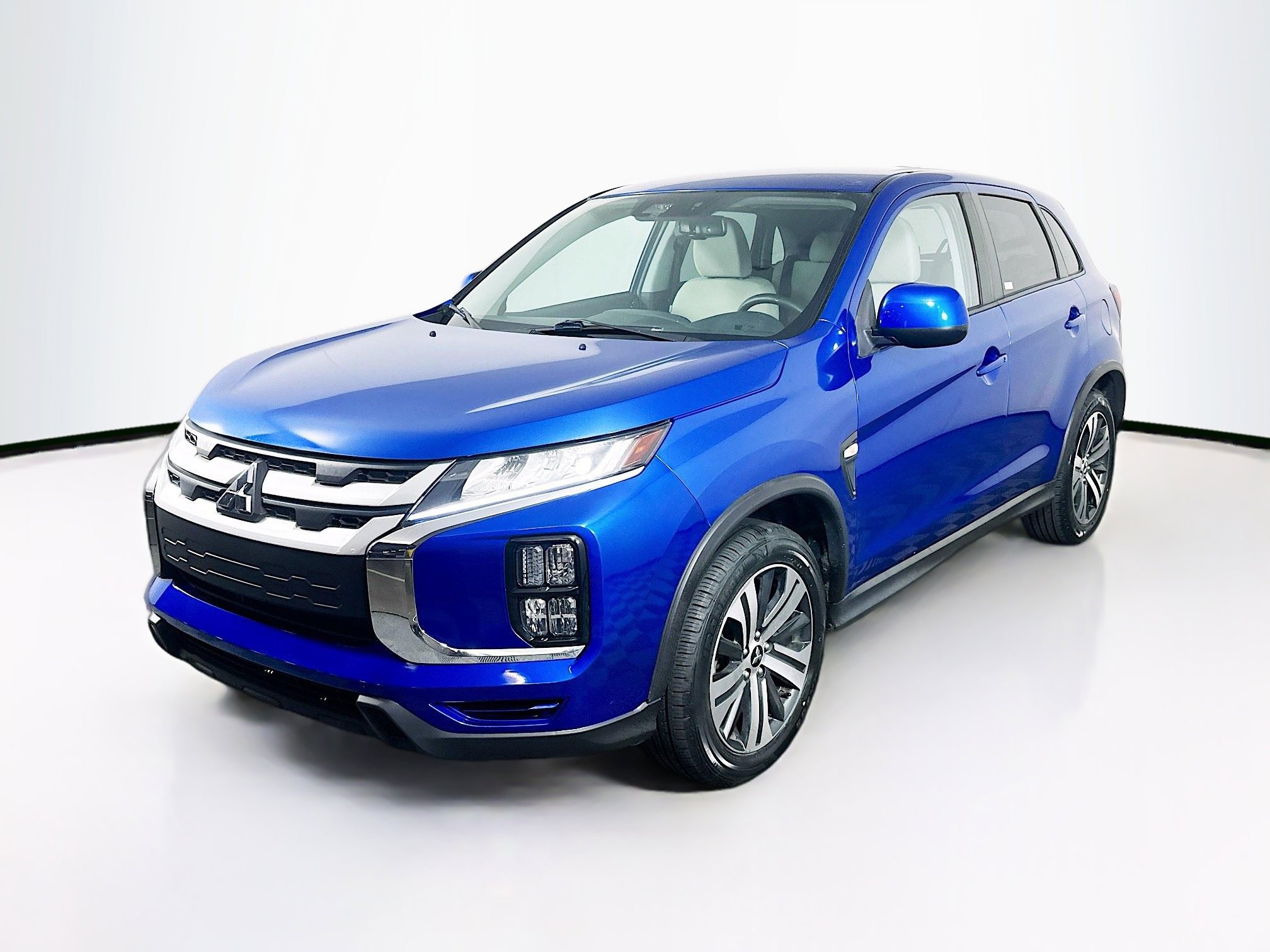 Used 2021 Mitsubishi Outlander Sport SE AWD/4WD image 3