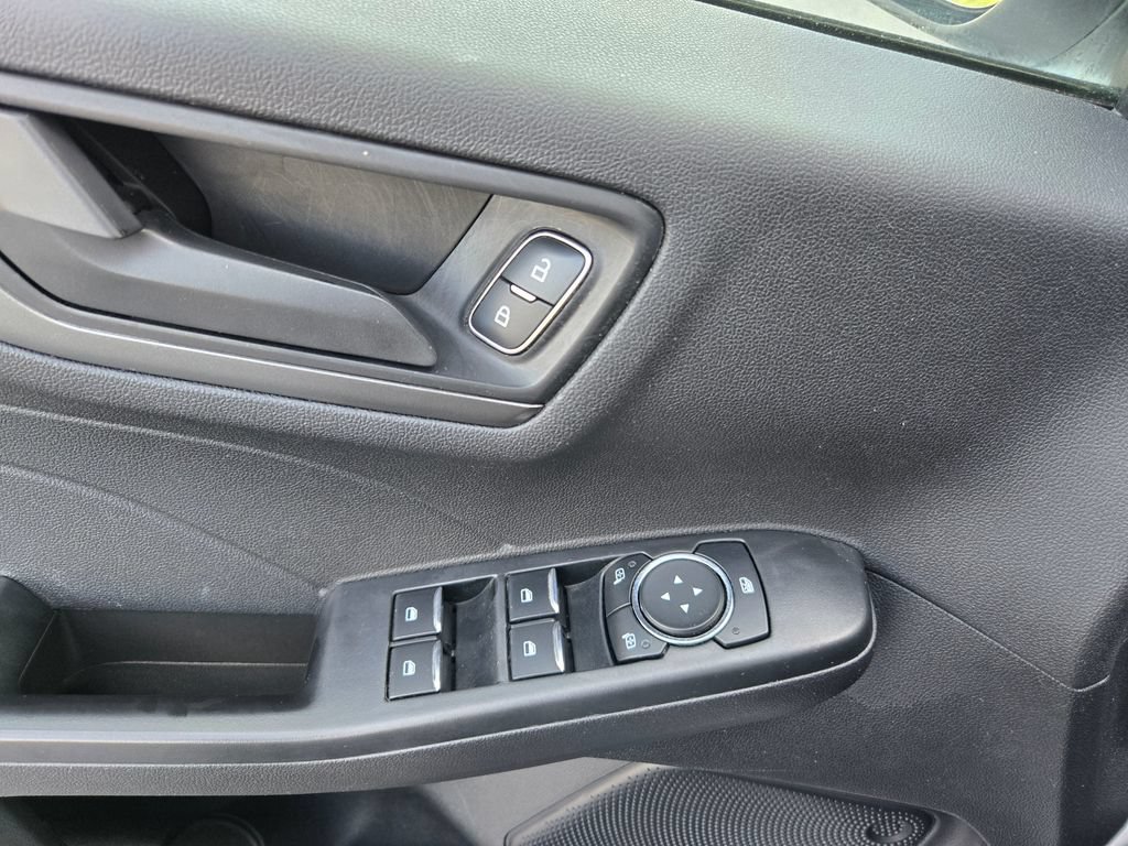 Used 2025 Ford Escape Active AWD/4WD image 12