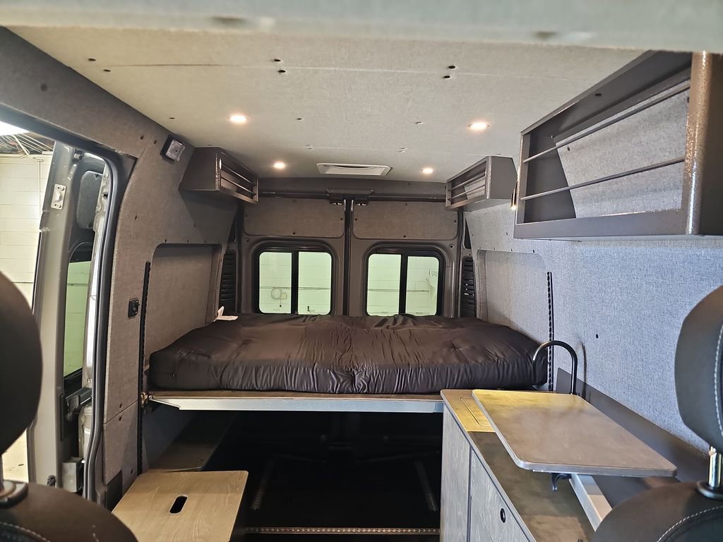 New 2025 RAM ProMaster 1500 w/ Quick Order Package 22G SLT image 13