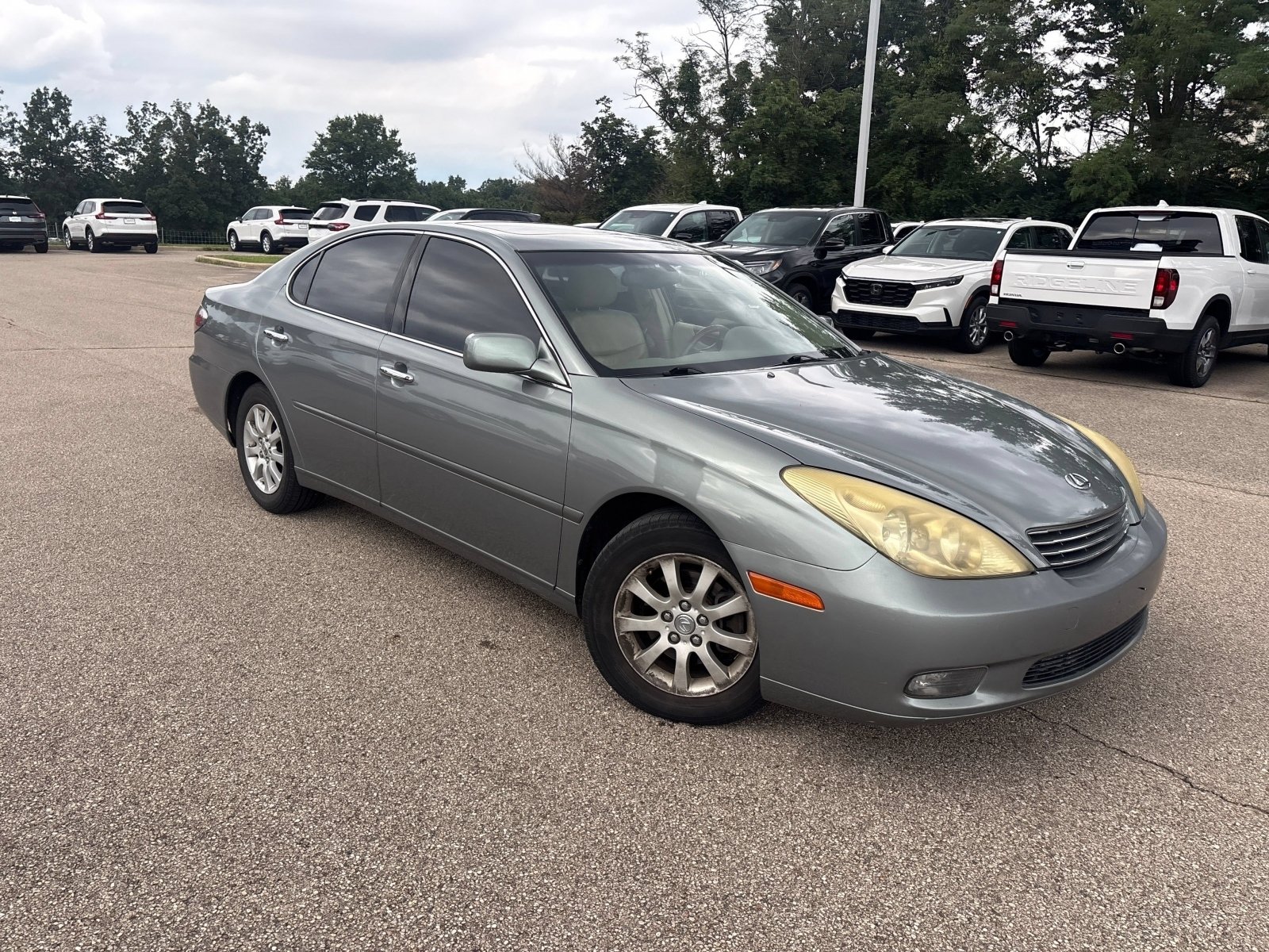 Used 2004 Lexus ES 330 FWD image 21