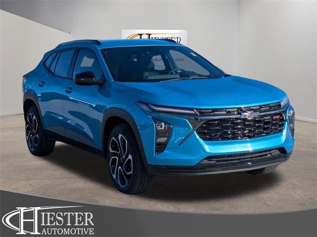 New 2025 Chevrolet Trax RS w/ Driver Confidence Package image 1