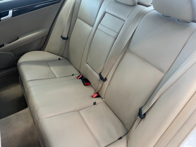 Used 2013 Mercedes-Benz C 300 4MATIC Sedan image 31